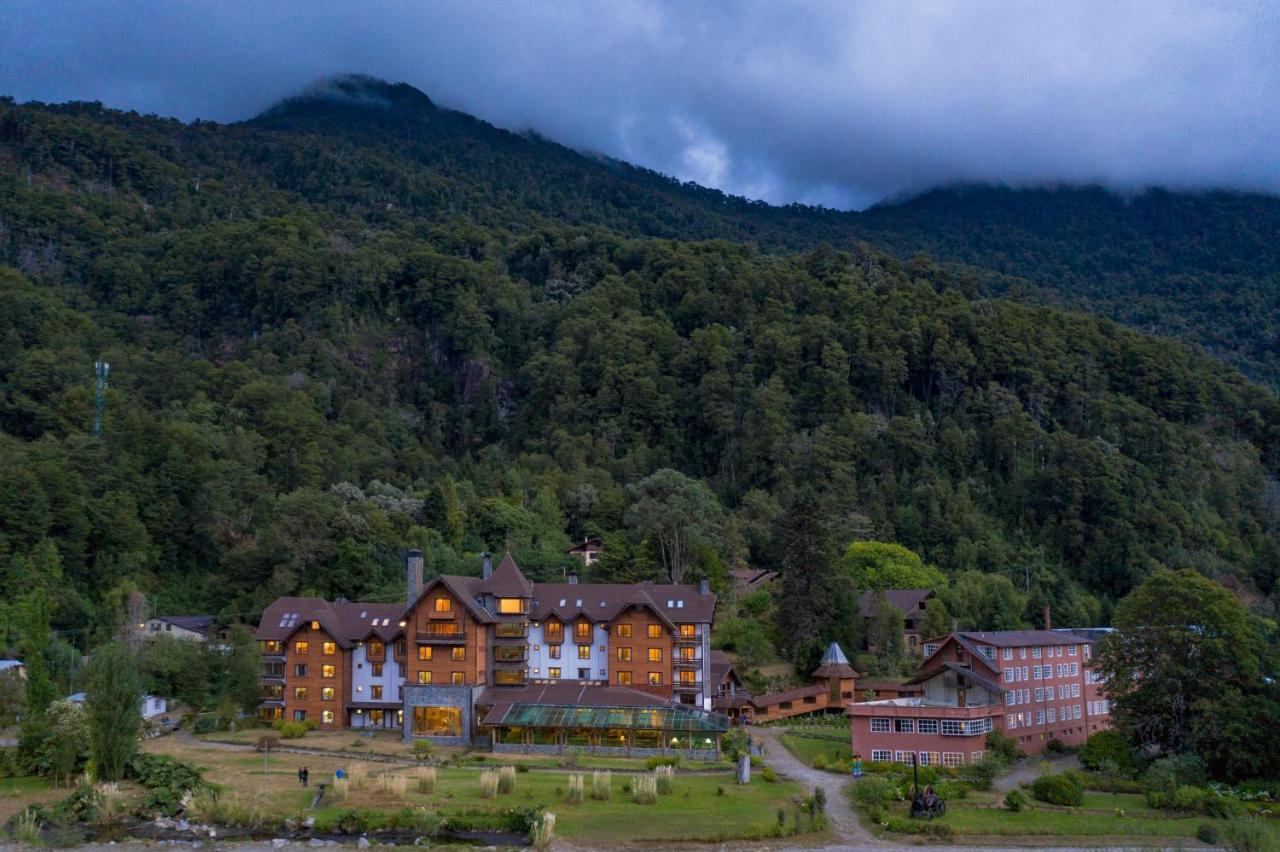 Hotel Natura Peulla Exterior photo