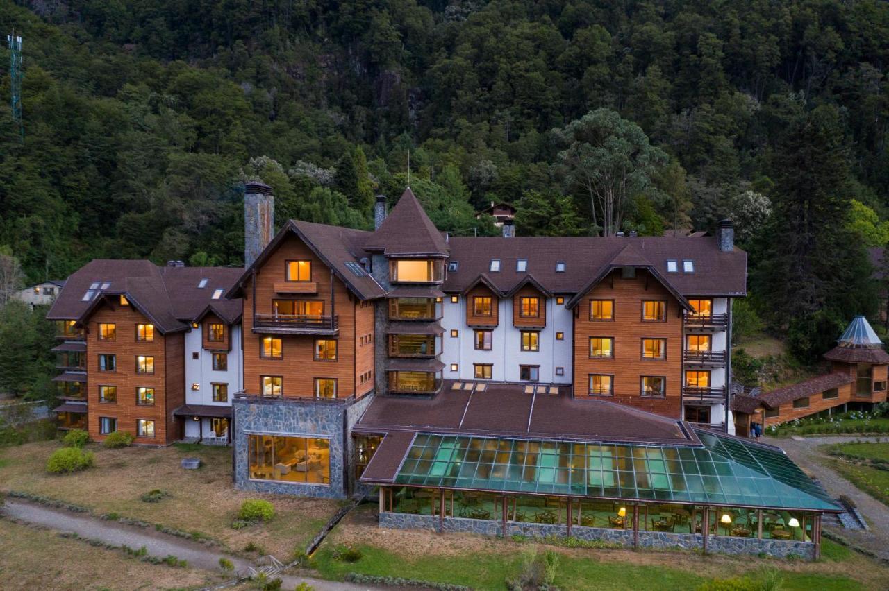 Hotel Natura Peulla Exterior photo